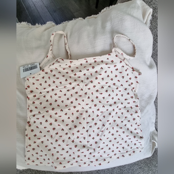 Top - Picture 3 of 4